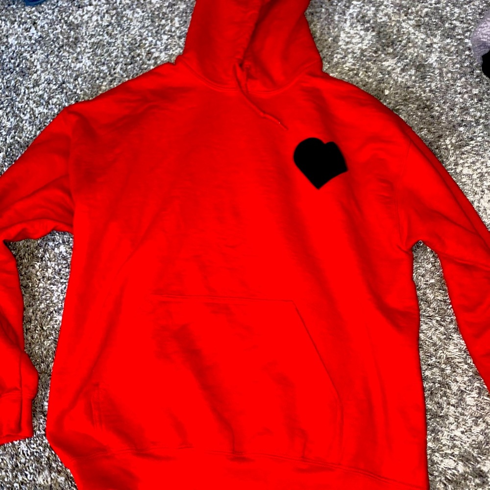 sweatshirt